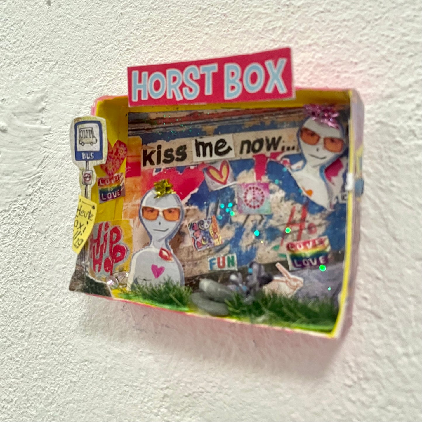 Horst Box // Kiss ne now