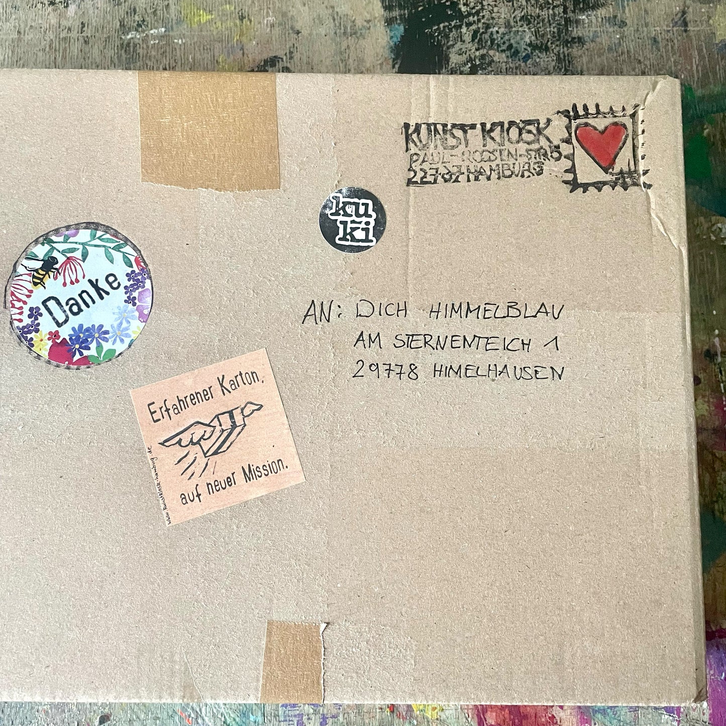 Aufkleber /Sticker “Erfahrener Karton auf neuer Mission”