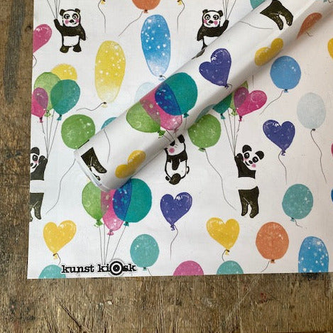 kuki Geschenkpapier "Balloon Panda" VE 5 Bögen