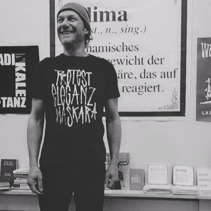 "PROTEST ELEGANZ MASKARA"// Shirt