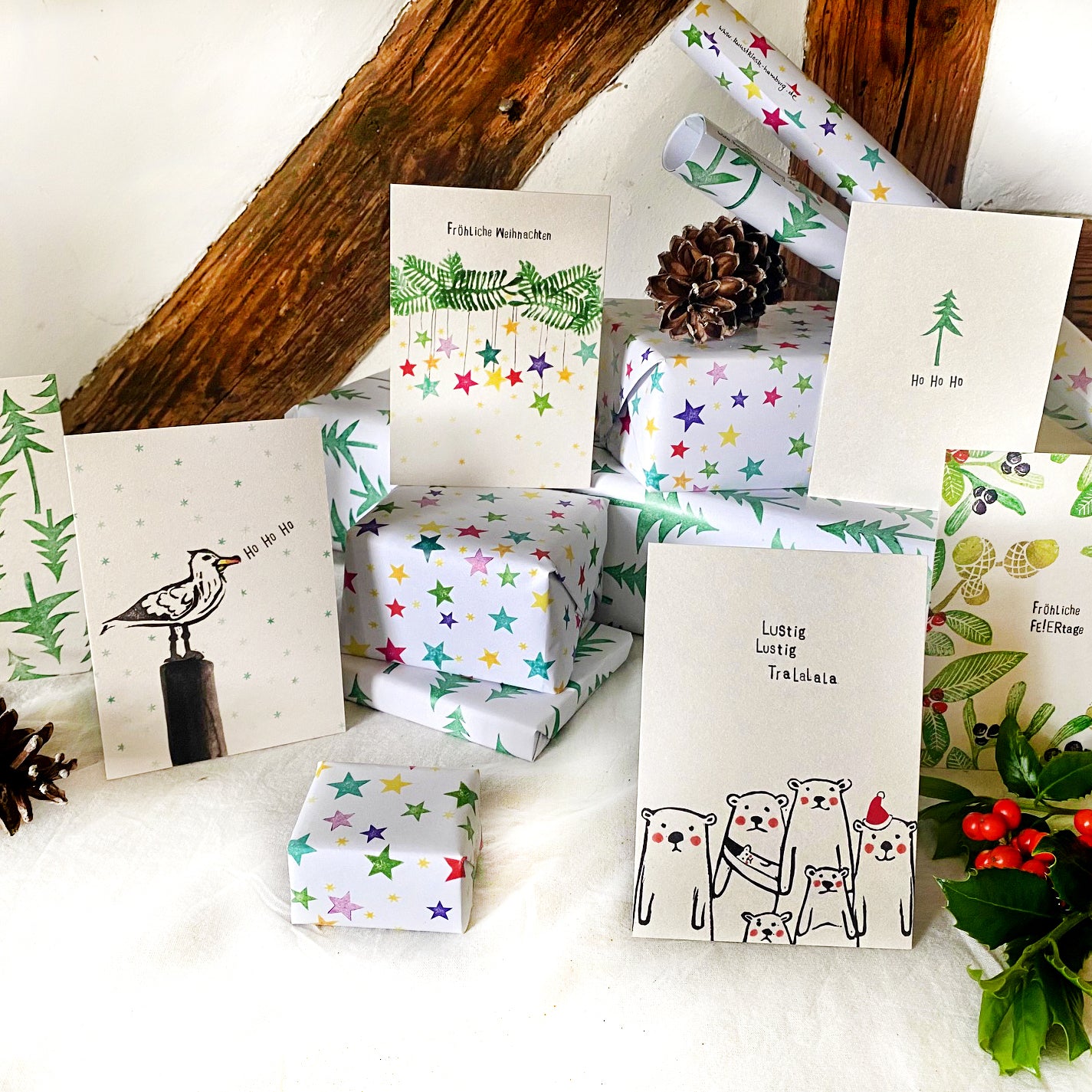 kuki Geschenkpapier // "fröhliche Sterne" VE 5 Bögen