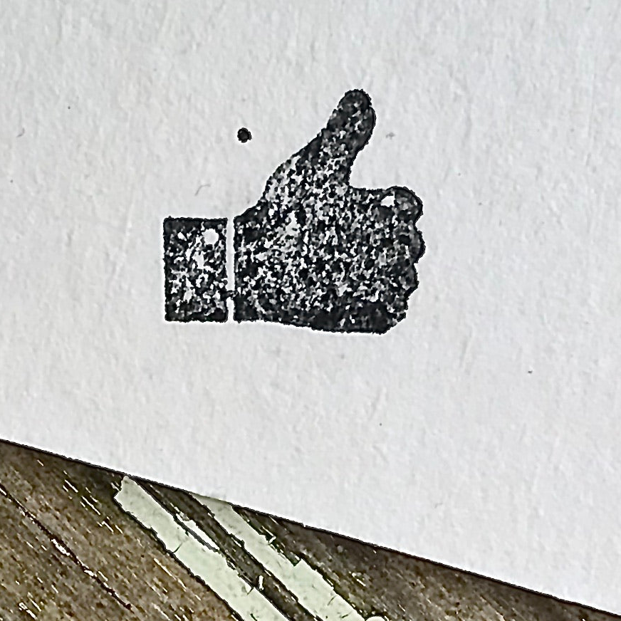 Mini Stempel / Daumen hoch (oder runter)