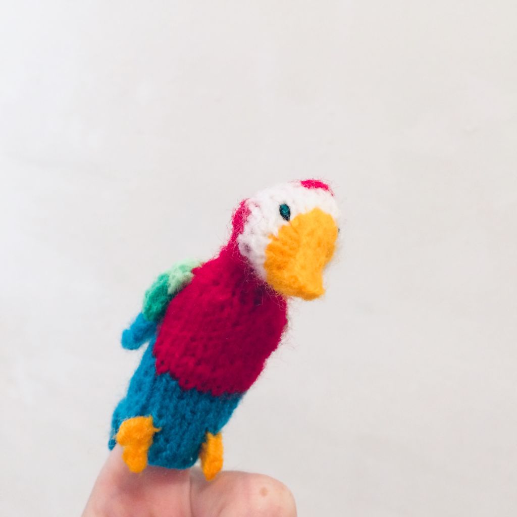 Fingerpuppe // Papagei