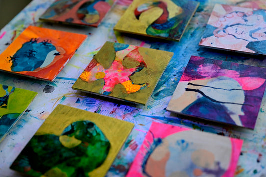 Petra Gieffers – „Minis. Verdichtung im Quadrat“