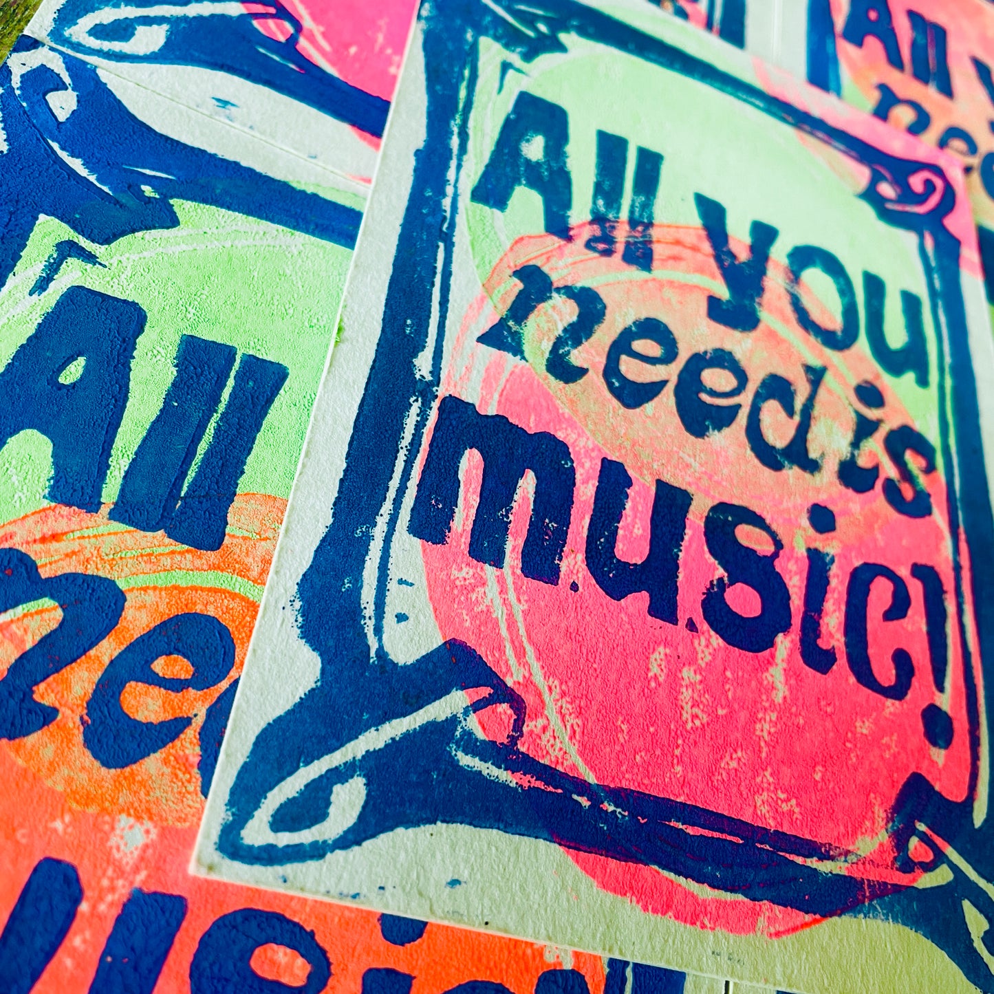 Postkarte Linoldruck Original // All You Need is Music