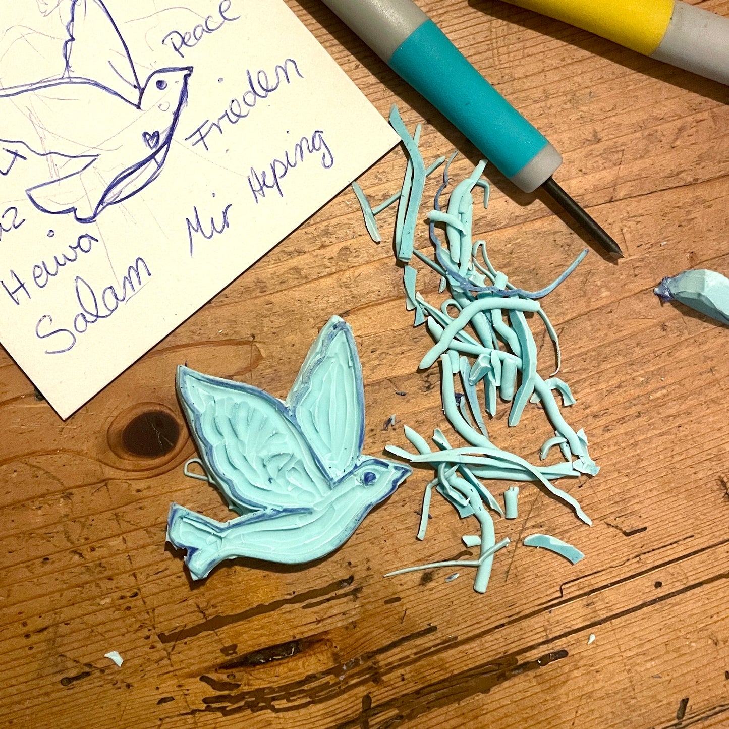 kuki Sticker, Friedenstaube