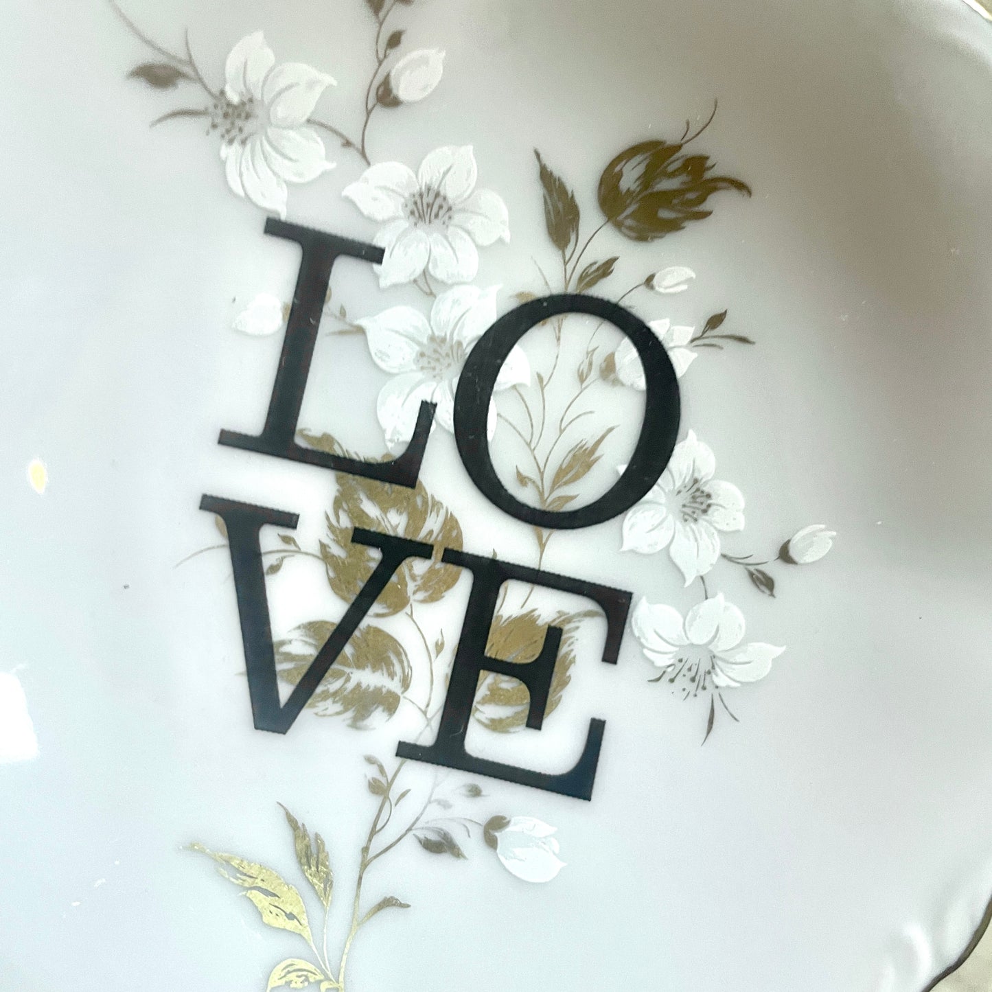 Wandteller „ LOVE“ // Mini von Herr Fuchs (10 cm)