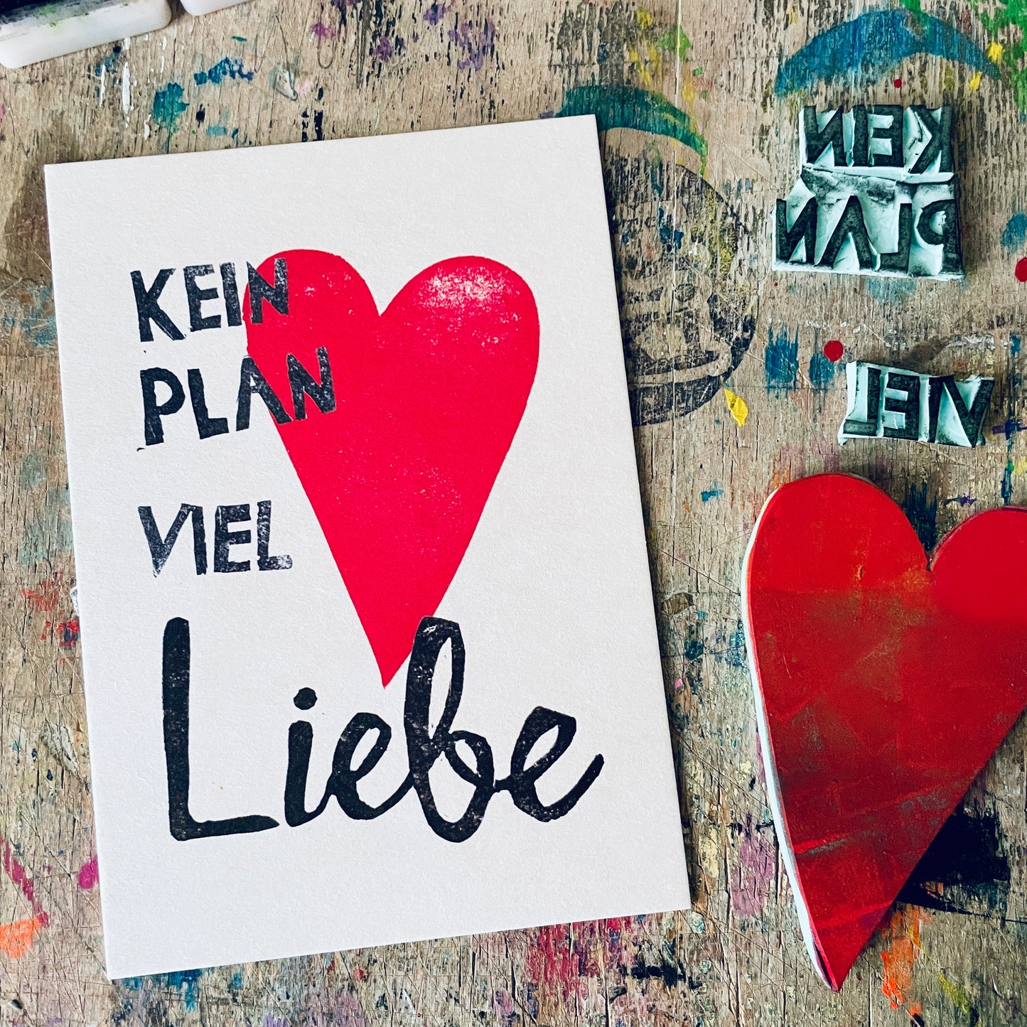 „keinen Plan viel Liebe“ (rotes Herz) kuki Postkarte
