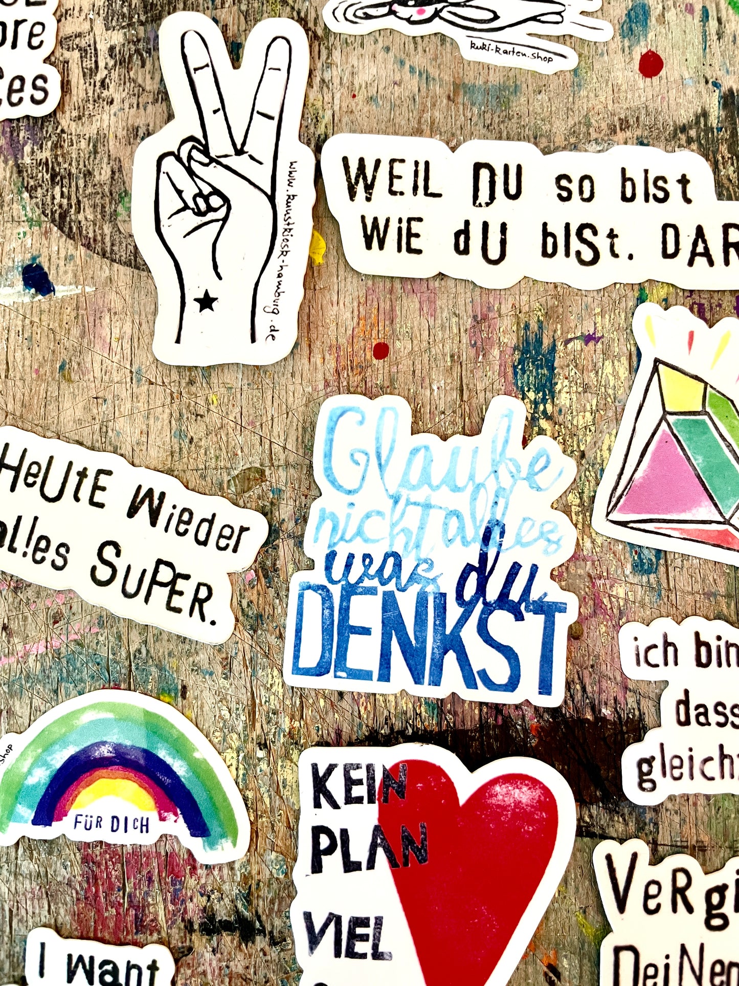 kuki Sticker,"glaube nicht alles was du denkst"