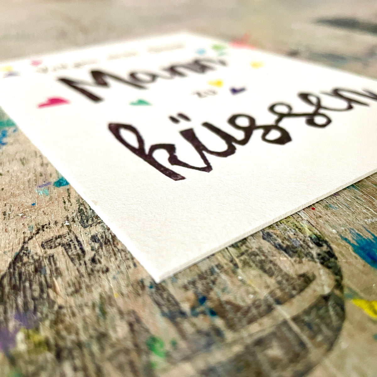 kuki Postkarte "Vergiss nicht deinen Mann zu küssen"