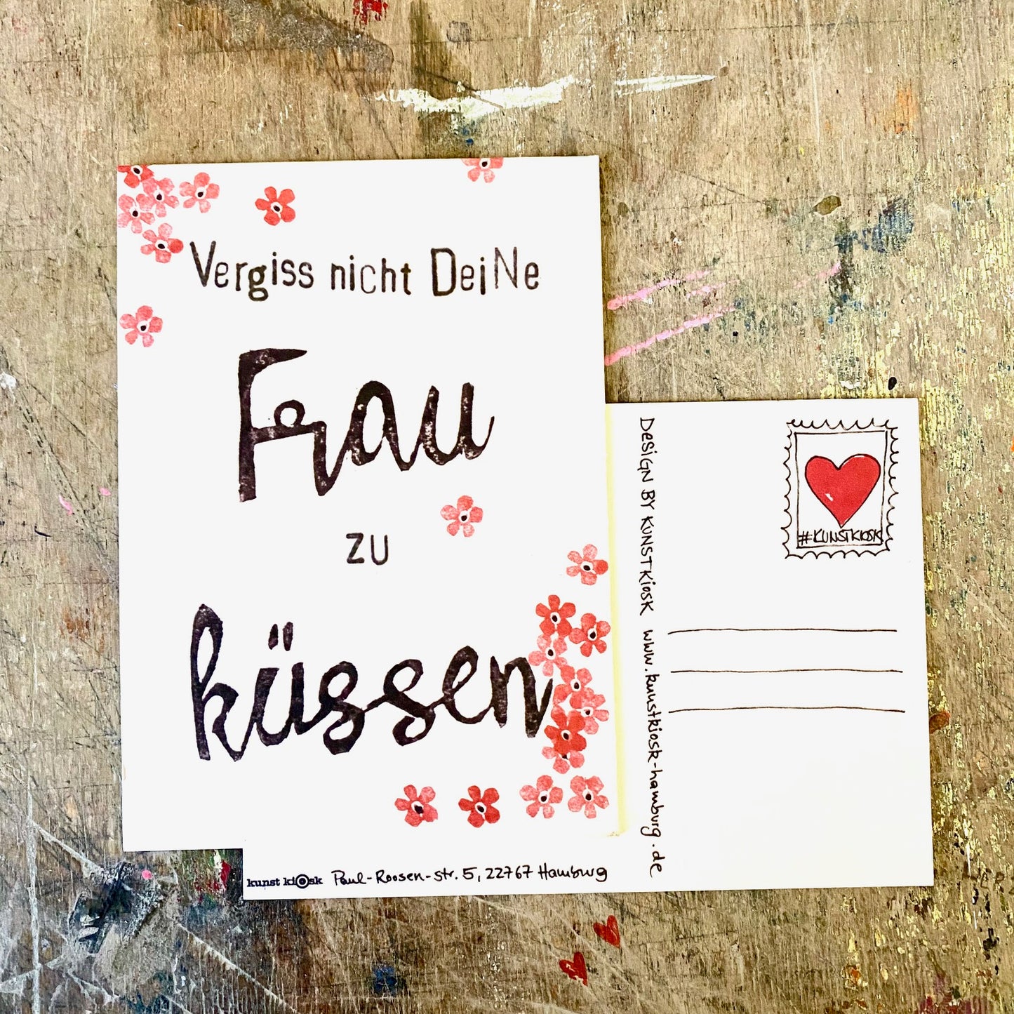 kuki Postkarte // "Vergiss nicht deine Frau zu küssen"