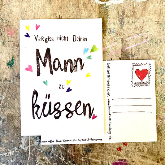 kuki Postkarte // "Vergiss nicht deinen Mann zu küssen"