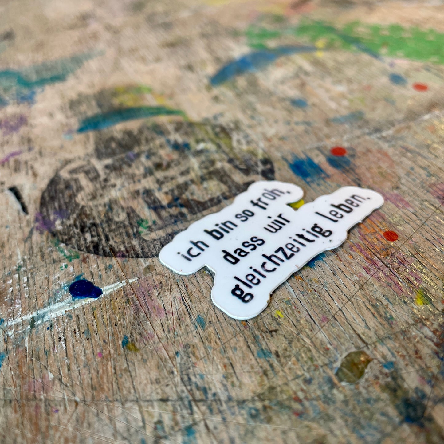 Sticker, Gleichzeitig Leben