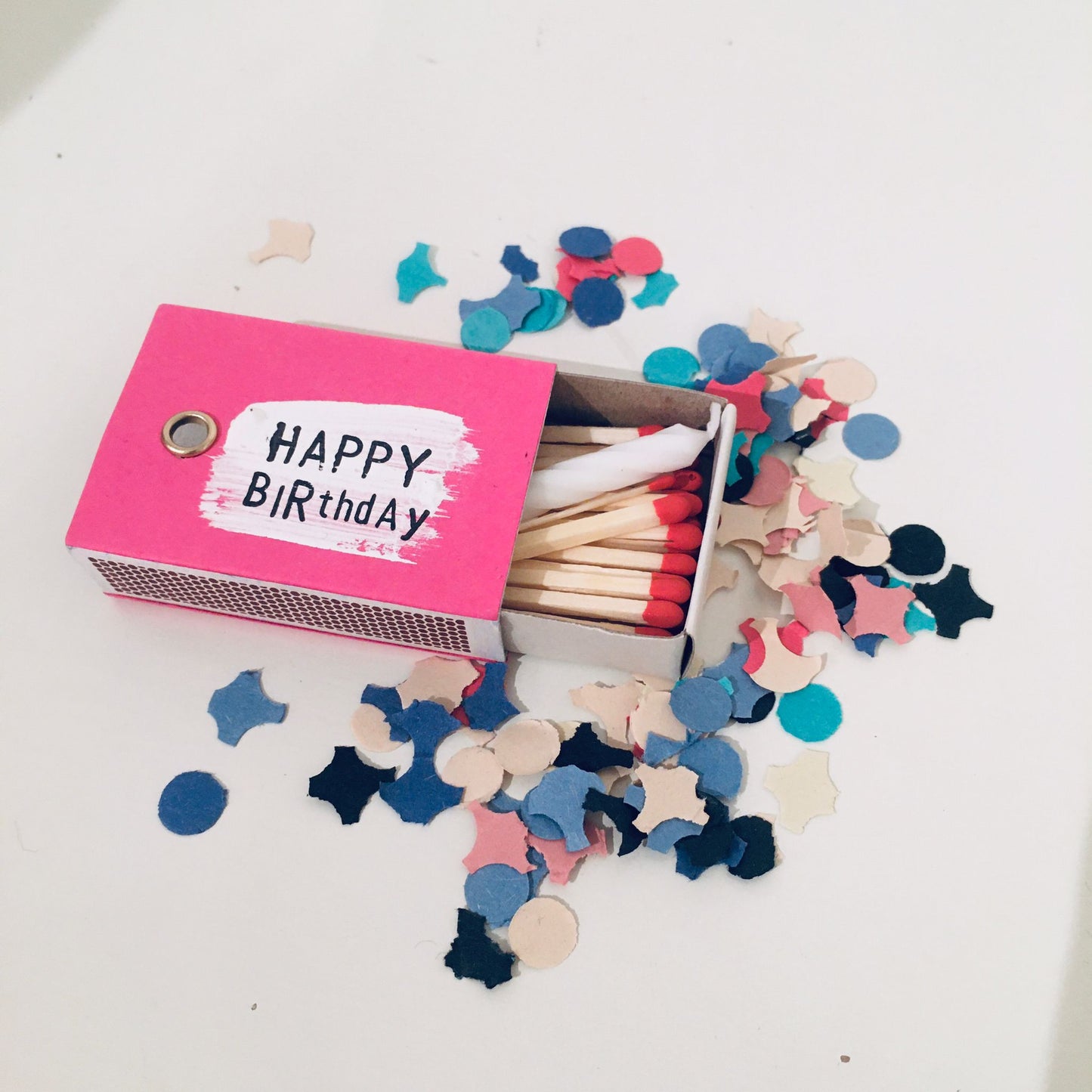 Happy Birthday Box // mit Kerze und Streichhölzern