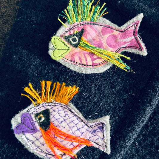 Brosche Textile Art // Paradise Fish